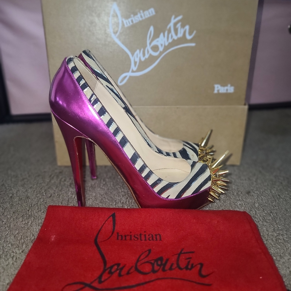 Christian Louboutin Pumps